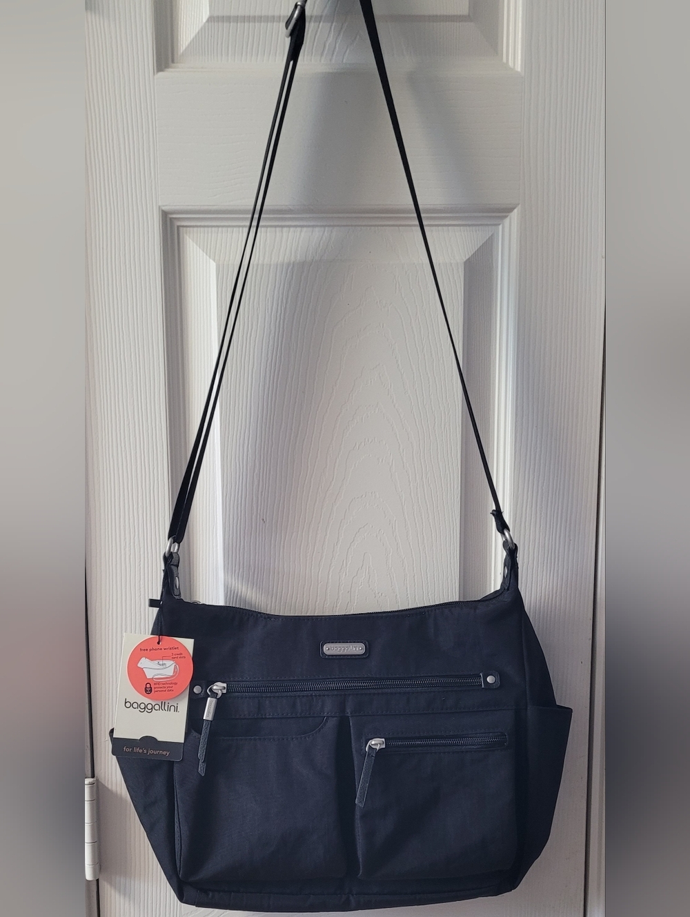Black Baggalini Crossbody Bag